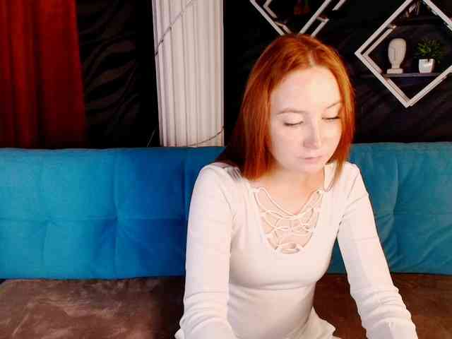 EvaHoward webcam
