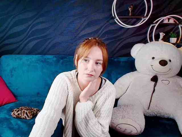EvaHoward webcam