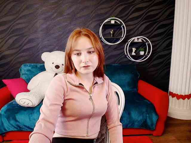 EvaHoward webcam