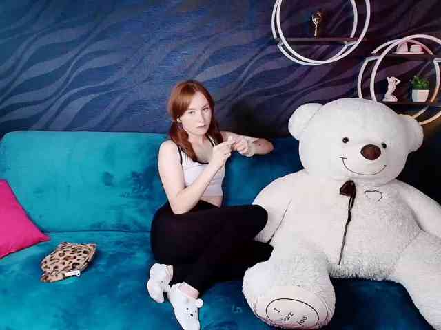EvaHoward webcam