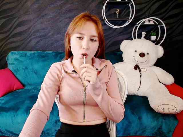 EvaHoward webcam