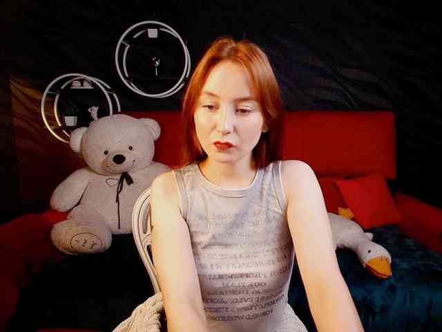 EvaHoward webcam