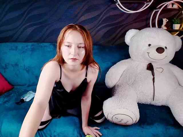 EvaHoward webcam
