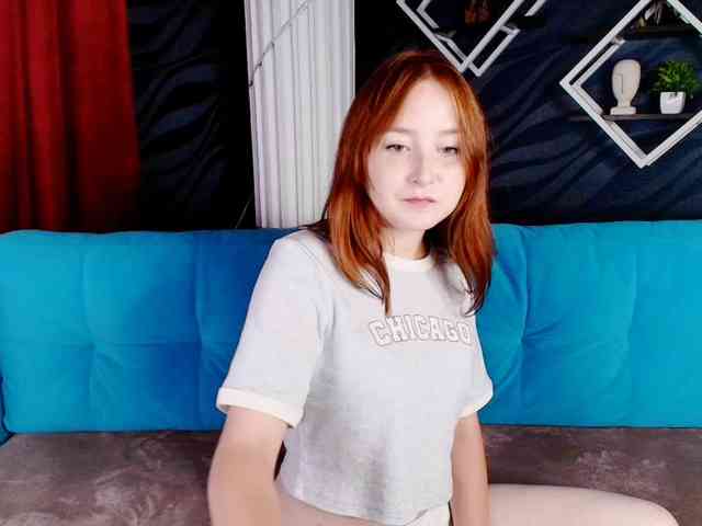 EvaHoward webcam