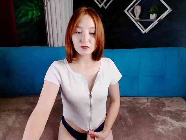 EvaHoward webcam