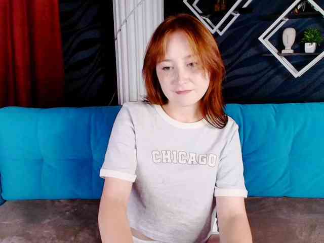 EvaHoward webcam