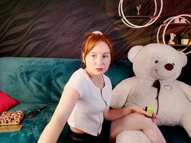 EvaHoward webcam