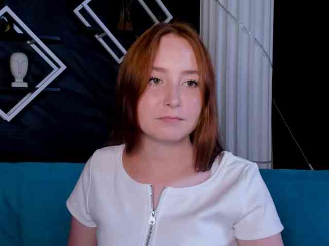 EvaHoward webcam