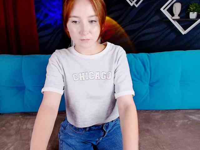 EvaHoward webcam