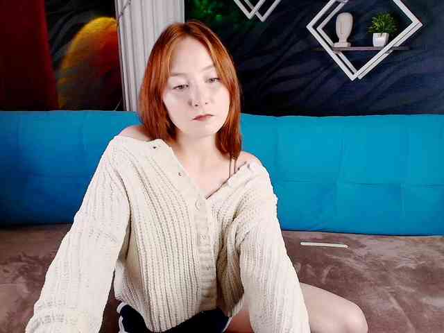 EvaHoward webcam