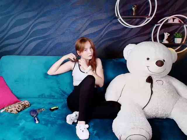 EvaHoward webcam