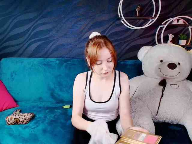 EvaHoward webcam