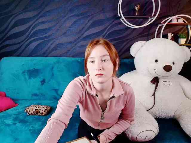 EvaHoward webcam