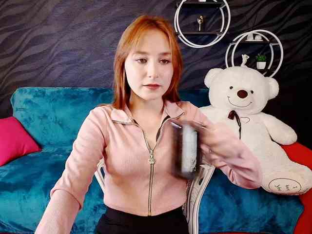 EvaHoward webcam