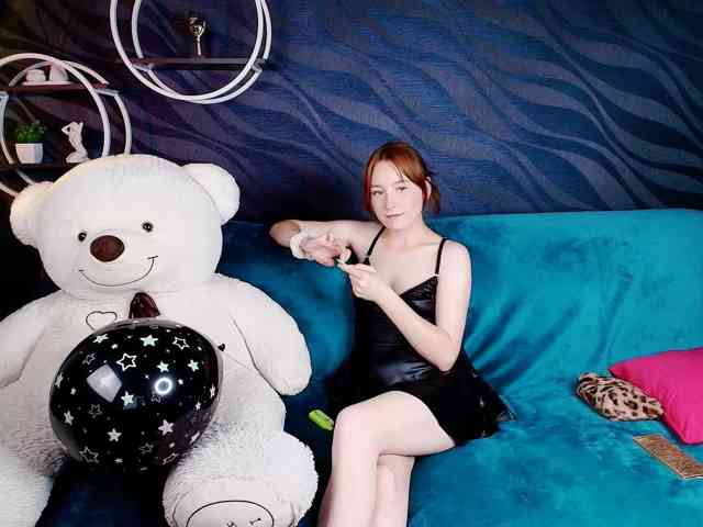 EvaHoward webcam