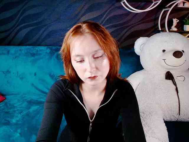 EvaHoward webcam