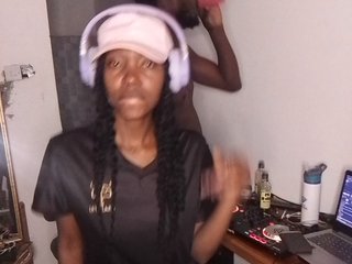 Solsinners's Live Webcam