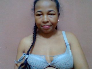 Tryciah1a's Live Webcam