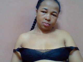 Tryciah1a's Live Webcam