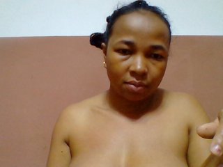 Tryciah1a Porn Show