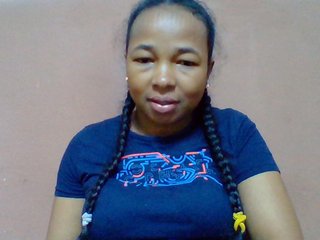 Tryciah1a's Live Webcam