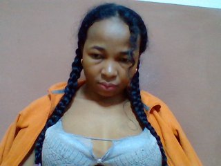 Tryciah1a's Live Webcam