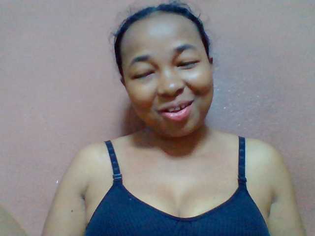 Tryciah1a, live now on BongaCams
