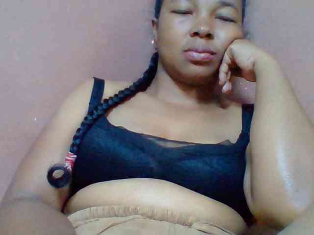 Tryciah1a webcam