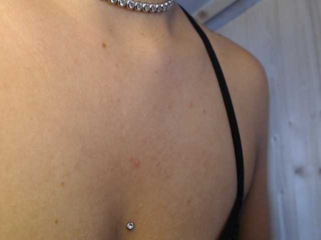 BlazeAndKrystal live cam on BongaCams