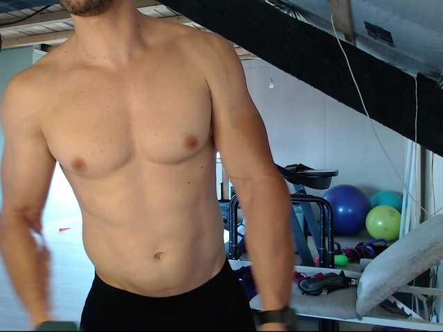 BlazeAndKrystal live cam on BongaCams