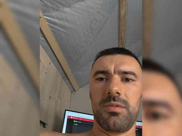 BlazeAndKrystal webcam