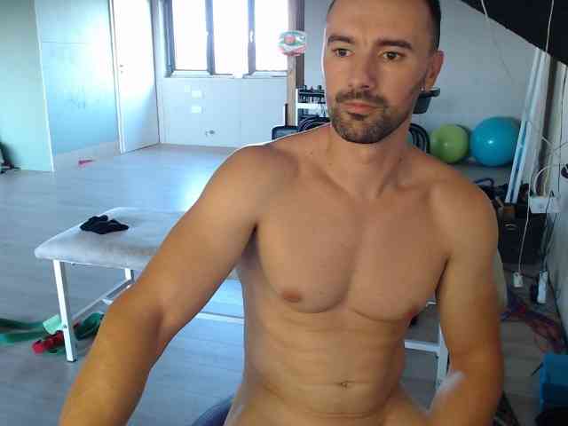 Blaze19007 webcam