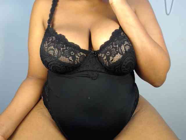 Sexybuttt webcam