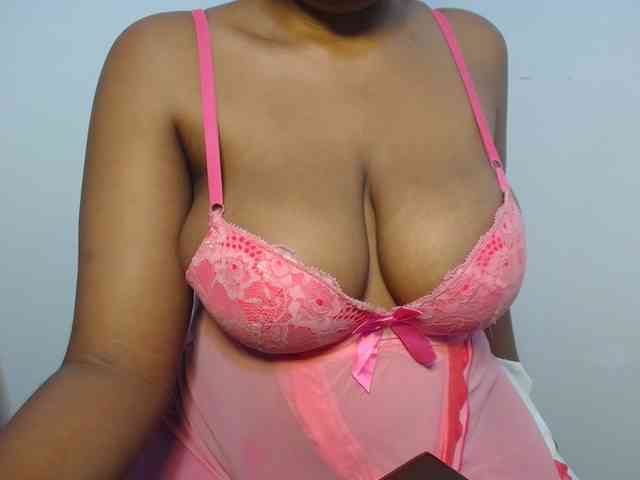 Sexybuttt webcam