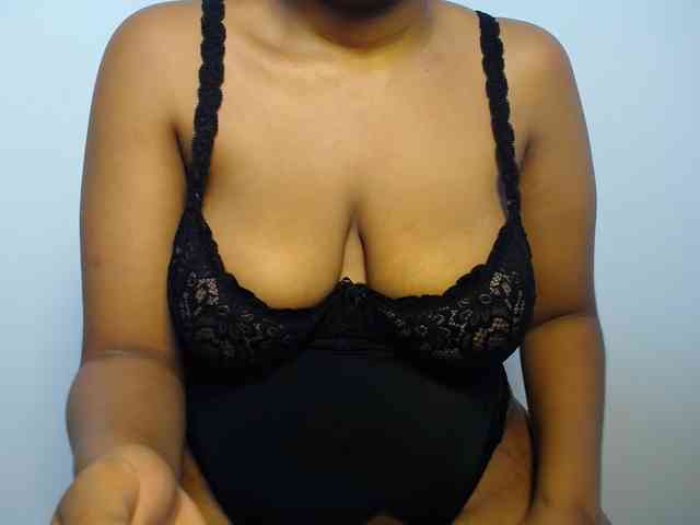 Sexybuttt webcam