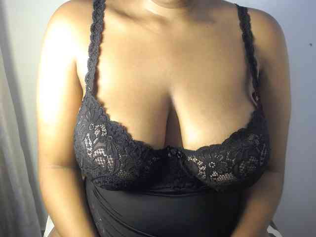 Sexybuttt webcam