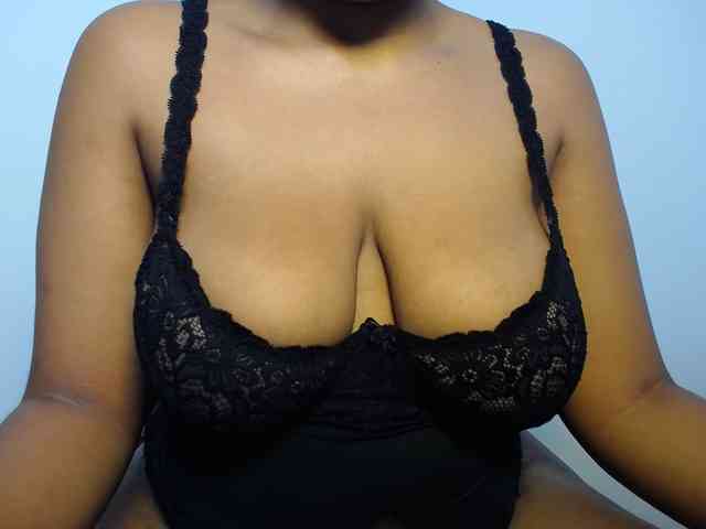 Sexybuttt webcam