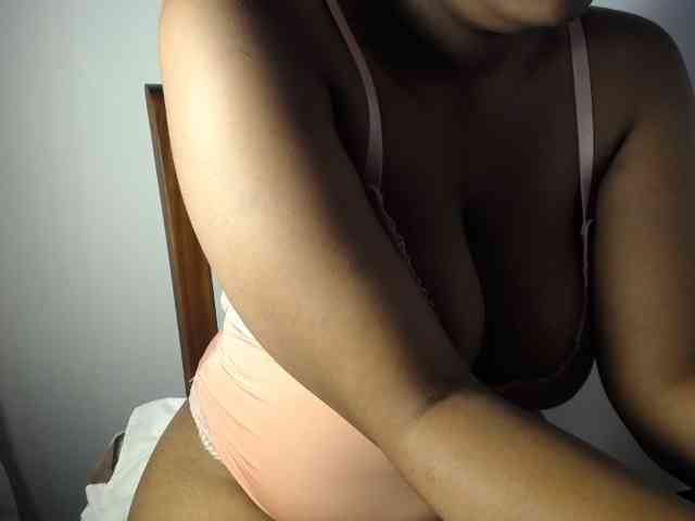 Sexybuttt webcam