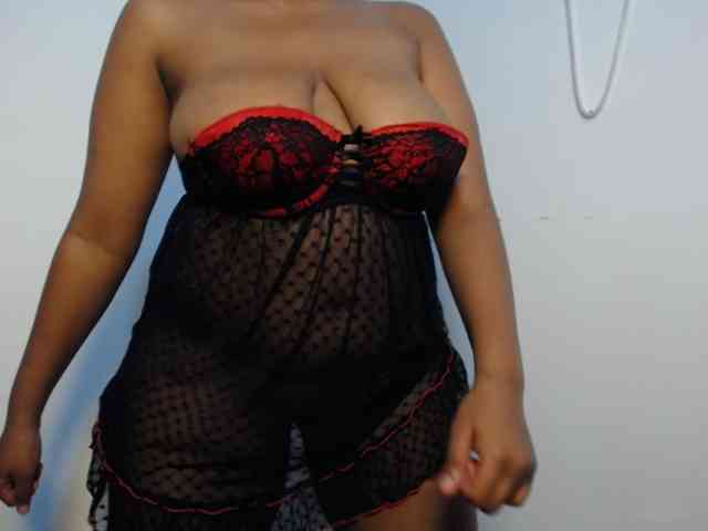 Sexybuttt webcam