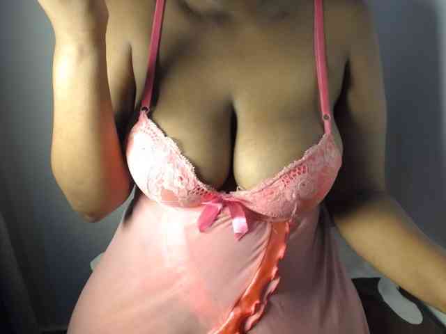 Sexybuttt webcam