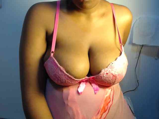 Sexybuttt webcam