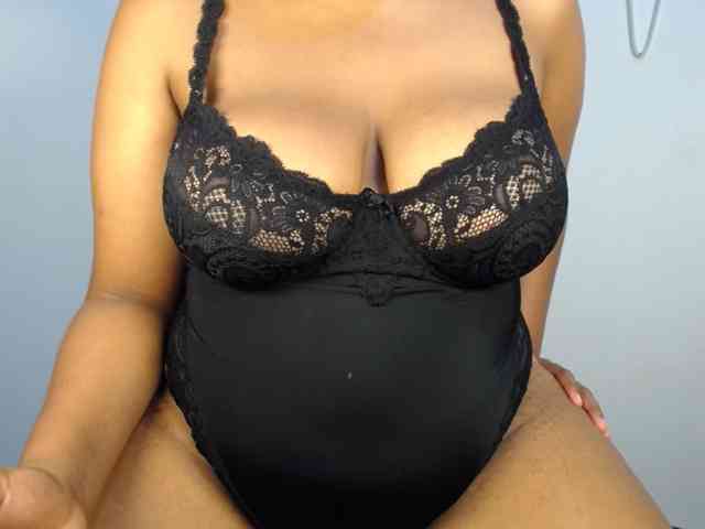 Sexybuttt webcam