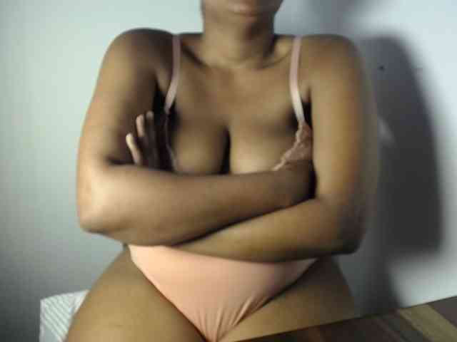 Sexybuttt webcam