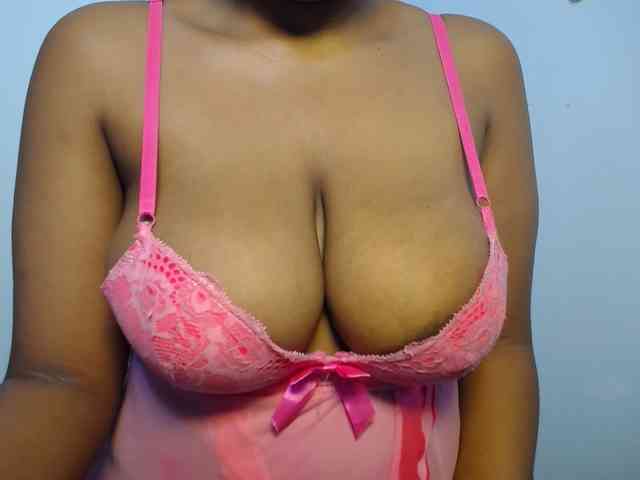 Sexybuttt webcam