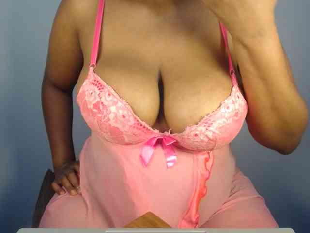 Sexybuttt webcam