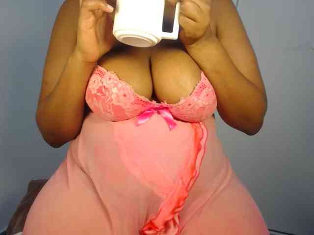 Sexybuttt webcam