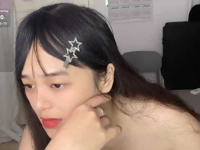 QQQ78879, en vivo ahora en BongaCams