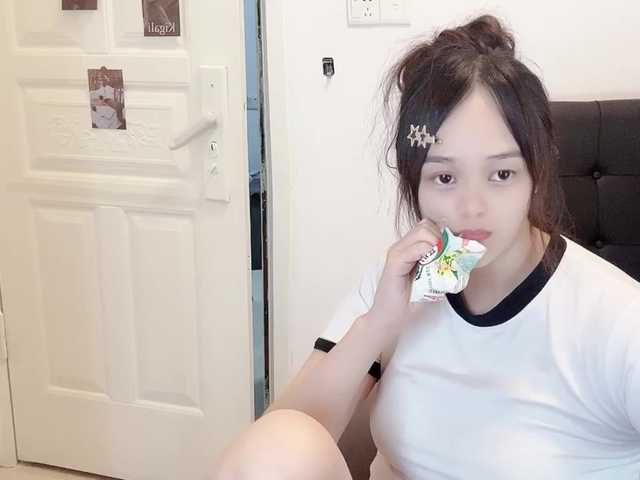 QQQ78879 live cam on