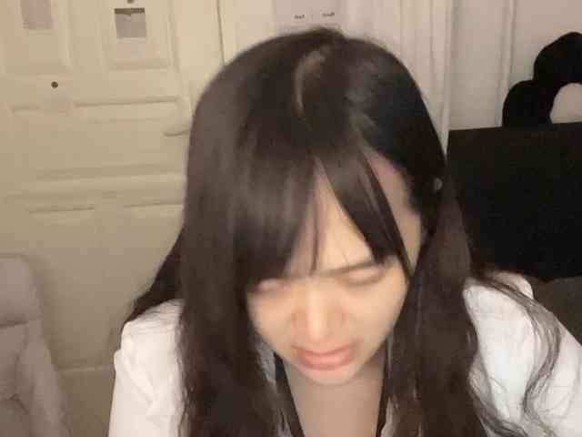 QQQ78879 webcam
