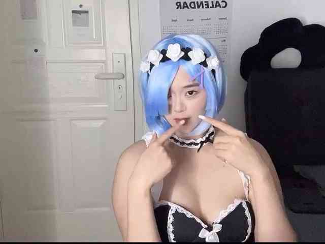 QQQ78879 webcam